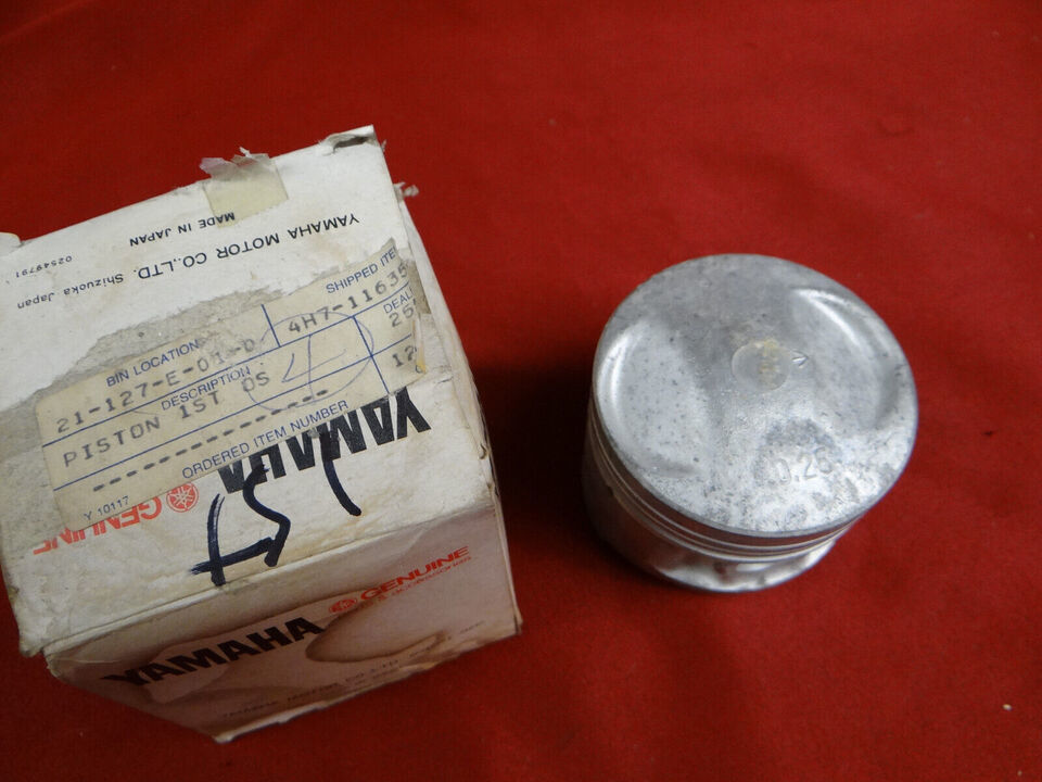 Yamaha Piston, 1st OS, NOS 1980-82, XJ650, 4H7-11635-00-00 - $98.95