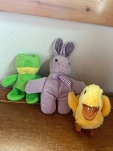 Lot of Plush Purple Easter Bunny Rabbit Green Frog & Folkmanis Yellow Chick Fing - $13.09