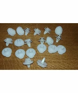 Renault Kangoo 97-2007 Tailgate trim clips (20pcs) - $52.91 CAD
