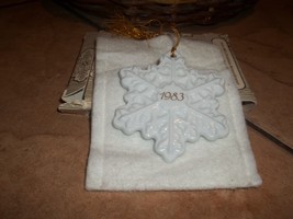 ornament avon ceramic snowflake 1983 nib - £12.49 GBP