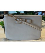 Coach 52629 Darcy Bow Crossgrain Leather Sml Wristlet Wallet White Gold ... - $496.13 MXN
