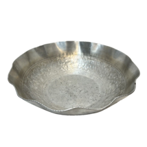 VTG Everlast Metal Hand Forged Silver Aluminum Floral Etched Scalllop Bowl 12&quot; - £13.06 GBP