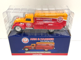2008 Arm &amp; Hammer 1939 Dodge Delivery Truck Die Cast Bank 1:25 Scale - $9.90