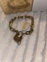 MICHAEL KORS MKJ4627710 CITYSCAPES GOLD-TONE PADLOCK BRACELET $125 new i... - $98.00