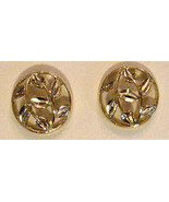 Avon Filigree Vine Leaf Earrings Clip On Gold Plate Nickel Free Button V... - £15.53 GBP
