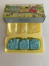 Avon Soap Train 1982 All Aboard Snap Apart Blue 3 Soaps 1oz Each Retro S… - £7.74 GBP