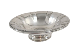 Oneida Silversmiths Silverplated Candy Nut Dish 6.5&quot; MCM Ancestral Home Dish - $16.83