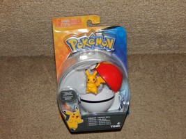 New Authentic TOMY Pokemon Pikachu + Repeat Ball Figure Set Free Shipping 4+ - £12.45 GBP