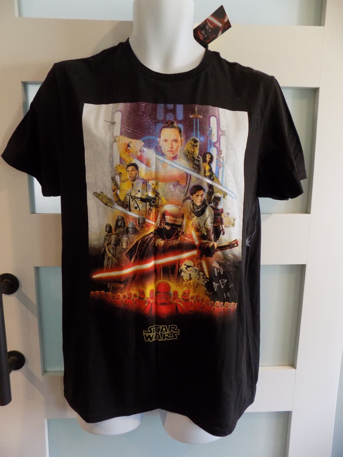 FIFTHSUN STAR WARS LAST POSTER SS BLACK T-SHIRT SIZE M MEN&#39;S NEW - $21.00