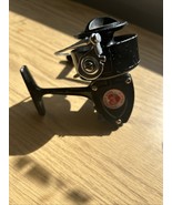 VINTAGE BERKLEY 415 SPINNING REEL - $14.85