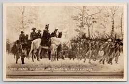 Washington Reviewing His Ragged Army Photo of Art By William Trego Postcard Q26 - £3.89 GBP