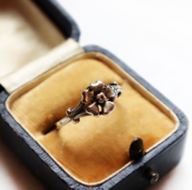Adorable Vintage Sterling Silver Flower Ring Art Nouveau Style Size 6.5 Dainty - £69.65 GBP