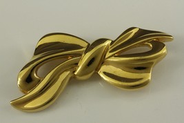 Vintage Costume Jewelry NAPIER Gold Tone RIBBON Bow Brooch Pin 2.75&quot; Long - £15.47 GBP