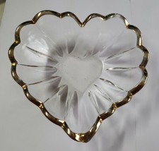 Vintage gold rimmed glass heart candy dish. - £7.61 GBP