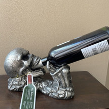 New Halloween Skull wine Bottle Holder - £39.37 GBP