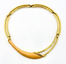 Vintage Monet Gold Tone Peach Enamel Choker Necklace - £30.79 GBP