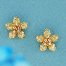 Natural Diamond Vintage Style Floral Stud Earrings in 9K Yellow Gold - £671.56 GBP