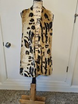 Joseph A Size Small Faux Fur Vest Animal Print Snow Leopard EUC - $24.75