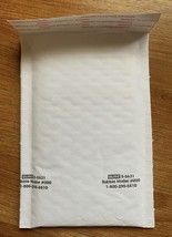 50 White ULINE S-5631 BUBBLE MAILER 4x7 NEW Padded envelope #000 LOT Qty 50 - $24.99