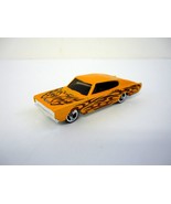 Hot Wheels &#39;67 Dodge Charger #117 Yellow w/Flames Die-Cast Car 2002 - $6.75 CAD