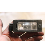 2006-2010 BMW E60 525i LH REAR TRUNK LEFT LICENSE PLATE LIGHTING LAMP K2685 - €34,37 EUR 2006-2010 BMW E60 525i LH REAR TRUNK LEFT LICENSE PLATE LIGHTING LAMP K2685 - €34,37 EUR