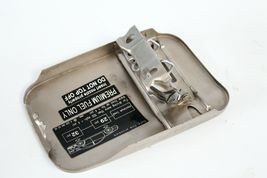 2000-2006 MERCEDES W220 S430 S500 GAS FUEL DOOR LID P621 image 6