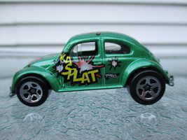 Hot Wheels, VW Bug (Volkswagen Beetle), Green issued aprox 1997, VGC - $76.14 MXN