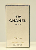 Chanel No 19 Parfum by Chanel 7,5ml 1/4 Fl. Oz. Spray Pure Perfume Woman Old 80&quot; - £319.66 GBP
