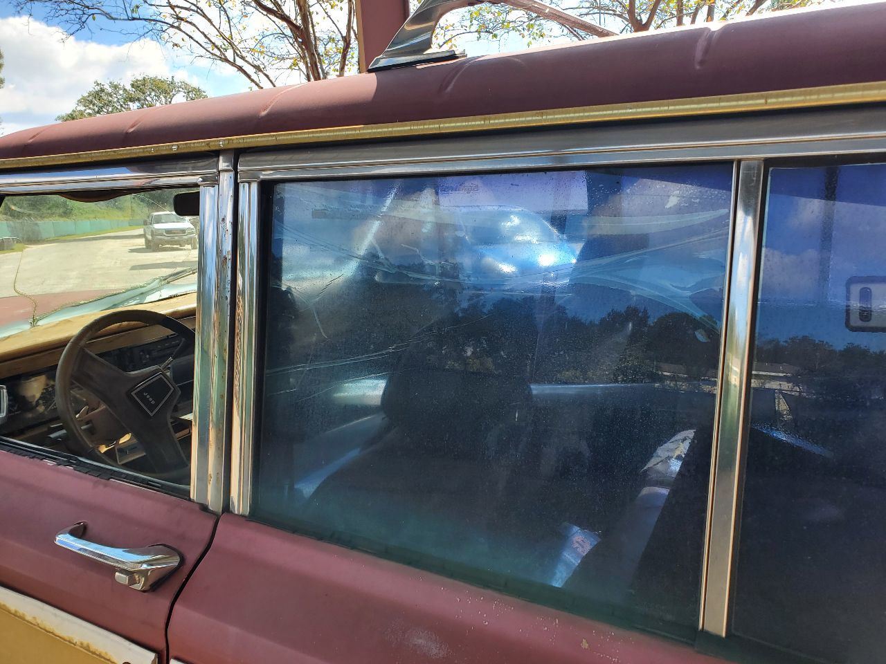 1984 1991 Jeep Grand Wagoneer OEM Front Right Door Rust Free Bare Shell  Item image 7