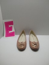 Anne Klein Rhoda Womens Sparkly Gold Bow Flat Slip-on Shoes 9.5 M (B. - $20.69