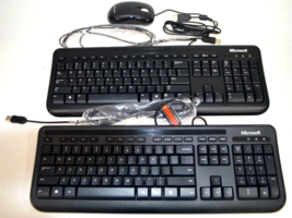 Genuine Microsoft Wired Keyboard 400 1366 1113 5MH-00001 Lot of 2 -one w/o mouse - £19.08 GBP