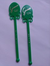 Gannon&#39;s St. Paul MN 2 Swizzle Sticks Drink Stirrers 2728 W. 7th BLVD Green - £5.45 GBP