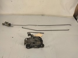 1982 Chevette 4DR Door Latch Lock Mechanism Rear Passenger Right With Ro... - $707.51 MXN