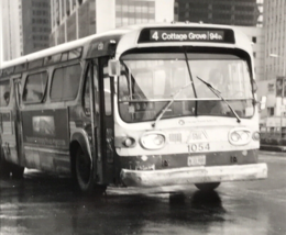 Chicago Transit Authority Bus CTA #1054 Route 4 Cottage Grove B&amp;W Photograph - £7.44 GBP