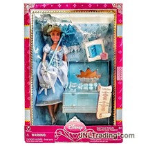 Disney Princess Royal Travels 12&quot; Doll - CINDERELLA with Trunk/Vanity and Tiara - £123.89 GBP