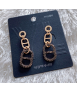NYU NYU Gold Black Chain Earrings Drop **Made in Korea New - $13.02 CAD