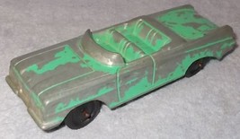 Vintage 1950&#39;s Tootsietoy Diecast Oldsmobile Convertible Automobile Car - £6.35 GBP