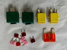 2016 BMW S1000R OEM Fuse Assembly Set of Green Yellow Orange &amp; 2-Pin, 11... - $721.84 MXN