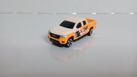 2015  Chevy Colorado Collectible 1/64 Scale Diecast  - £1.54 GBP