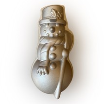 NORDICWARE 3D Snowman Cake Pan Holidays Christmas Winter Traditional - $529.74 MXN