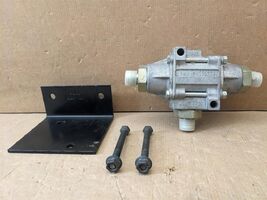 65655-65 Thermal Transfer Bypass Valve Assembly 60 GPM 65 PSI w bracket - €299,14 EUR 65655-65 Thermal Transfer Bypass Valve Assembly 60 GPM 65 PSI w bracket - €299,14 EUR