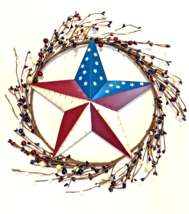 Patriotic Metal Barn Star Grapevine Wreath 26-in Red White Blue Holiday ... - $459.66 MXN