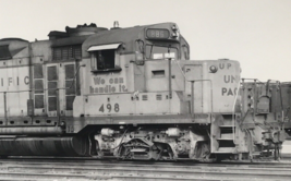 Union Pacific Railroad UP #498 GP-20 Electromotive Train Photo Kansas City MO - £7.45 GBP