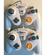 Pair of Gamecube Gamestop Controllers: Untested: Nintendo Controllers - €11,92 EUR