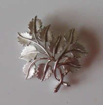 Signed Crown Trifari Brushed Silver-tone Leaf/Branch Brooch - £17.23 GBP