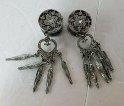 Metal Silver Plug Earrings Stud Feathers Heart Design Earlet Body Art Tunnels - £23.65 GBP