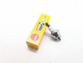 OEM STIHL MS362 MS361 MS381 MS391 MS440 MS441 044 NGK Spark Plug  BPMR7A  - $9.95