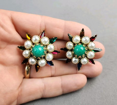 Judy Lee Clip-on Earrings Vintage Gold-tone Multicolor Rhinestones Pearls Signed - £34.44 GBP