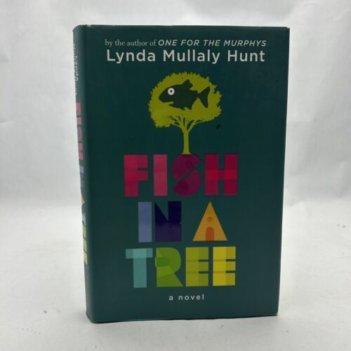 Fish in a Tree - Hardcover By Mullaly Hunt, Lynda - $12.88