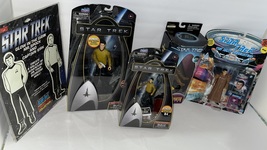 Lot of 5 Star Trek - Galaxy &amp; Warp Collection -TRANSPORTER - Action Figures  New - £51.14 GBP